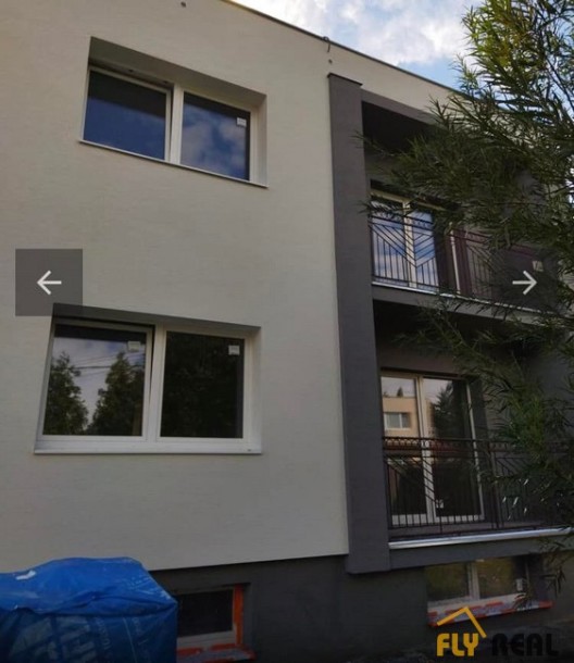 Predáme kompletne zrekonštruovaný dvojgeneračný dom dom v obci Trnovec nad Váhom (600 m2 pozemok)-6
