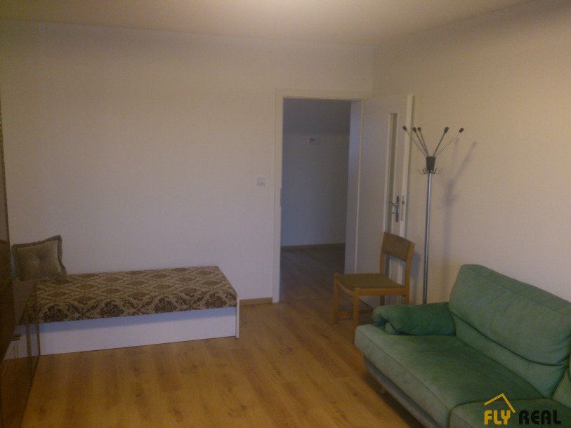 Prenajmeme veľký 3-izb. byt v Sládkovičove (115 m2) za 550 EUR/mes.-6