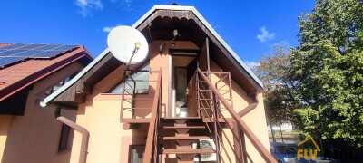 Prenájom 2-izbového čiastočne zariadeného podkrovného bytu (44 m2) v Seredi za 480 EUR/mes. vrátane energií voľný IHNEĎ!-8