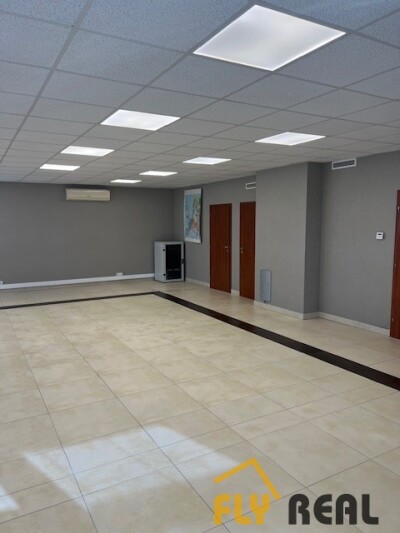 Prenajmeme kancelárske priestory v Galante (na prízemí)-5