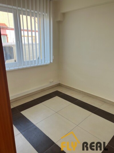 Prenajmeme kancelárske priestory v Galante (na prízemí)-3