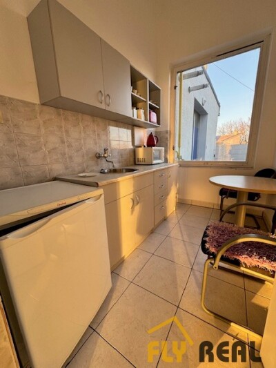 PRENÁJOM PODNIK. PRIESTOROV v rozlohe až 425 m2 v SEREDI na prízemí  za  1 800 EUR/mes. bez energií + DPH! (+VIDEO)-13