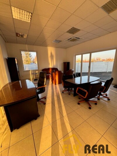 PRENÁJOM PODNIK. PRIESTOROV v rozlohe až 425 m2 v SEREDI na prízemí  za  1 800 EUR/mes. bez energií + DPH! (+VIDEO)-7